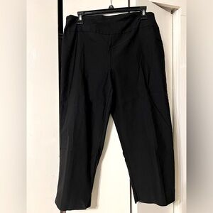 NEW DIRECTIONS Capris
